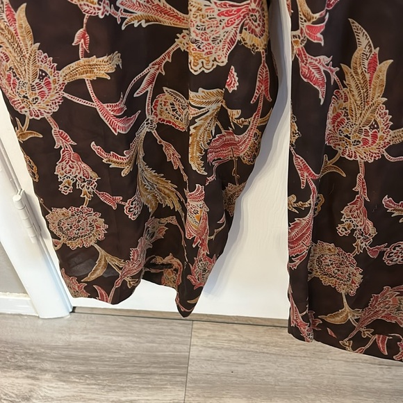 Ellen Tracy Linda Allard Women’s (14) Brown Paisley 100% Silk Sheer Vintage Pant - Picture 6 of 8